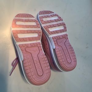 Nike Shoes - Kids’ Air Max size 2 Nike Shoes - Kids’ Air Max size 2